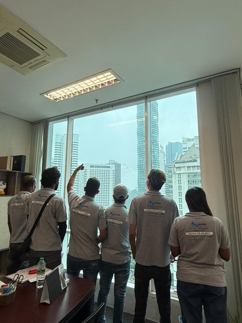 MyAccool team collaborating